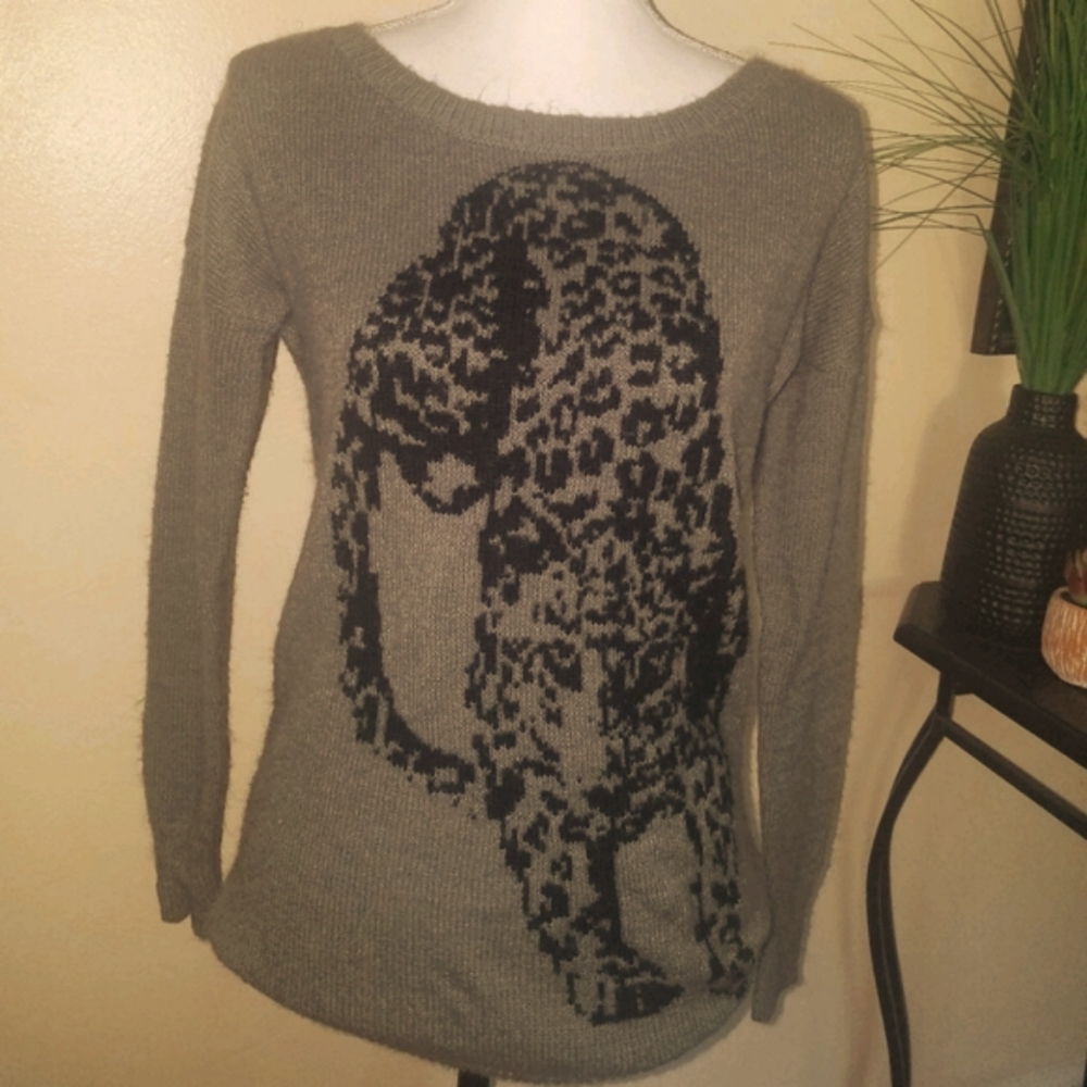 ❌ Firm price❌ Express Leopard grey warm Sweater S - Picture 10 of 13